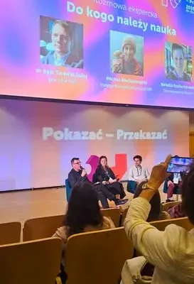 Nauczycielka z Łęknicy na konferencji „Pokazać – Przekazać 2026” w Warszawie
