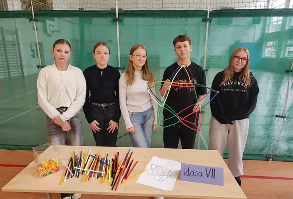 Europejski Dzień Sportu Szkolnego w Przewozie – sport i matematyka w jednym
