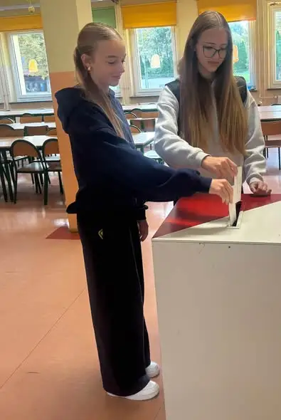 Wybory do Samorządu Uczniowskiego w Szkole Podstawowej nr 2 w Lubsku – znamy skład na rok 2026/2027