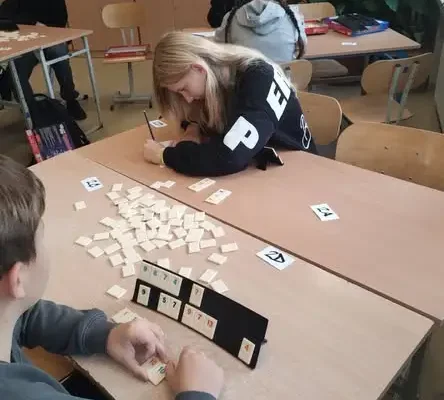 Szkoła w Trzebielu wzięła udział w ogólnopolskiej próbie bicia rekordu w Rummikub