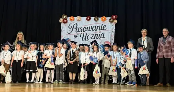 Tajna misja pierwszaków: pasowanie na ucznia w niecodziennej oprawie