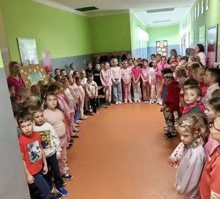Dzień Walki z Rakiem w szkole w Trzebielu – profilaktyka i solidarność
