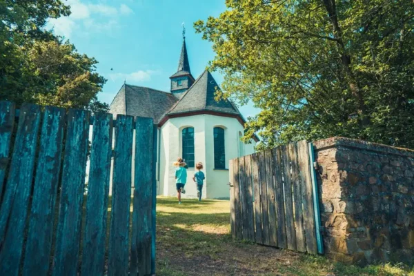 Młodzi artyści z Polski i Niemiec malują zabytki pogranicza